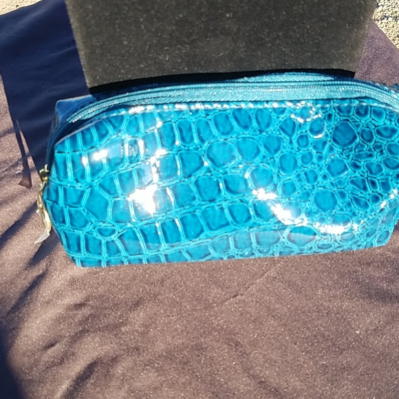 ESTEELAUDER MAKEUP BAG - Picture 2 of 12